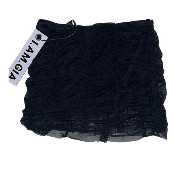 iamgia black mini skirt
